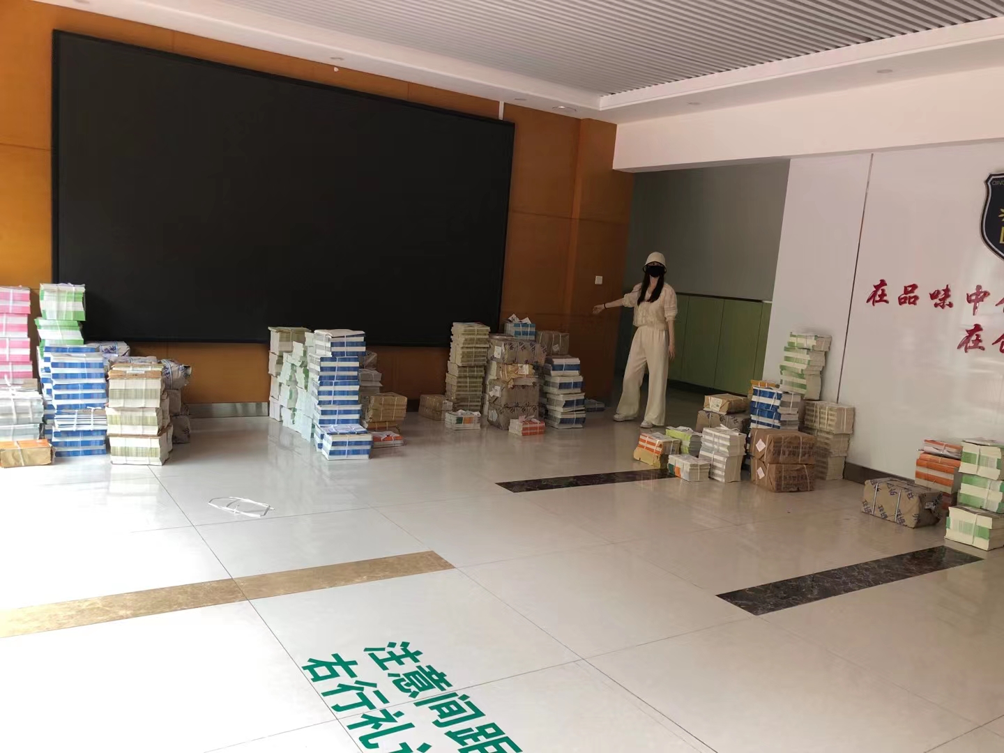 青岛正规搬家公司与假冒有啥区别 青岛正规搬家公司与假冒有啥区别